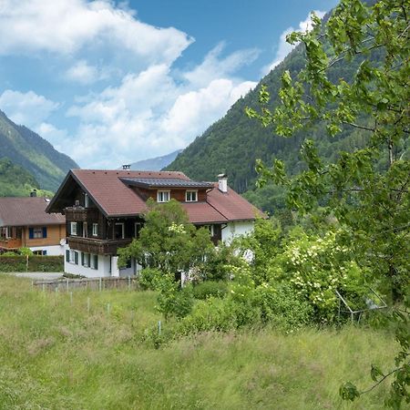 Holiday Home Near Ski Resort In St Gallenkirch Sankt Gallenkirch Eksteriør billede